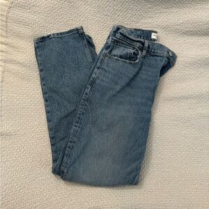 Abercrombie & Fitch | Ultra High Rise 90’s Straight Jeans | 28S